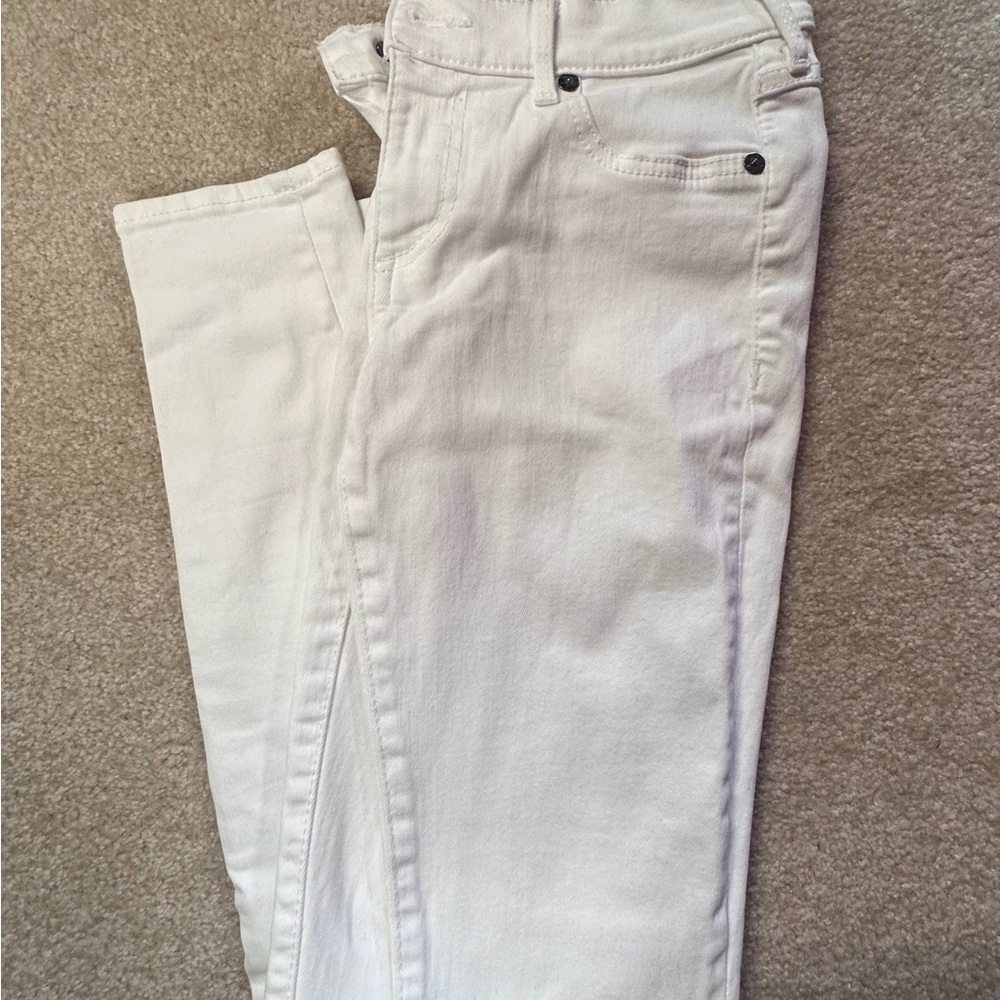 True Religion.
Stylish White Denim Jeans.